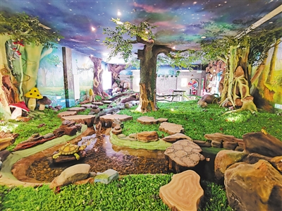 <p>　　　　青銅古鎮(zhèn)萌寵樂園。</p>