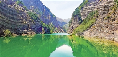 <p>　　　　老龍?zhí)毒皡^(qū)。</p>