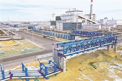<p>　　配套管廊。</p>