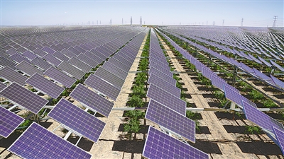 <p>　　月牙湖光伏發(fā)電項目。</p>